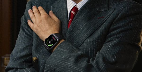 2礼盒款开启预售 内置氟橡胶运动表带凯发携手马竞赛事华为WATCH D(图1)