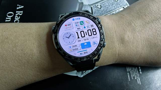上这手表这个假期就靠它了蛇年好运连连来AG凯发成为马竞合作春节必备好物｜戴(图2)